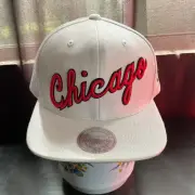 Mitchell & Ness Chicago NBA White SnapBack Cap Hat Nwot