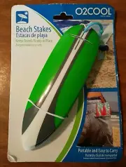 NEW ~ O2COOL Mini Surfboard Design Beach Towel Stakes ~ BPK05 Green