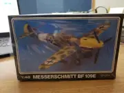 Starfix 1:48 WWII Airplane Model Kits Messerschmitt BF 109E Supermarine Spitfire