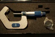 Moore & Wright 25 to 45mm V-Anvil Micrometer - 250-06