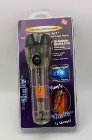 Rayovac Faraday Flashlight Shake To Charge No Batteries Needed As Seen on TV NEW