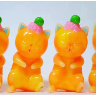 日本 refreshment toy 蛋糕貓 refreshmenttoy sleeping cat 手繪 TTF