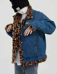 在飛比找樂天市場購物網優惠-FINDSENSE X 男 兩面穿韓版寬鬆豹紋羊毛羔加厚棉服