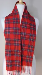 New Edinburgh Tartan Plaid Scarf 100% Lambswool Red Fringe 64" x 4" Unisex