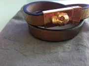 ALEXANDER MCQUEEN Gold Tone Skull Double Wrap Leather Bracelet - Metallic Sugar