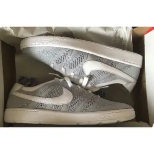 NIKE tennis classic ultra flyknit 文青 出清