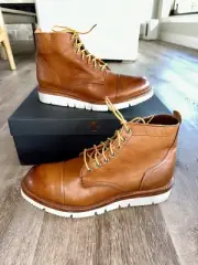 NEW Allen Edmonds Park City Cap Toe Waterproof Boot Size 10