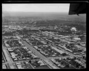Aerial view of Wagga Wagga township, Wagga Wagga, NSW, ca. 1930s, 1 Old Photo