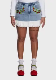 [Dolls Kill X Strawberry Shortcake] Plus Fresh Picked Mini Skirt