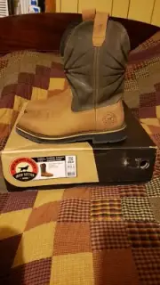Red Wing Irish Setter Walker Safety Toe Boots Mens Size 10.5 D #83948