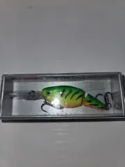 RAPALA JOINTED SHAD RAP SUSPENDING RATTIN FISHING LURE