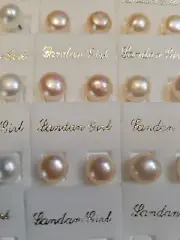 Button Pearl Freshwater Pearl Stud Earrings 925 Posts OFF white/Natural Color