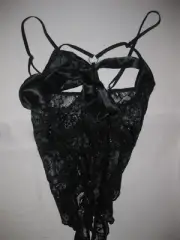 Sheer lace open cup w/self tie bow crotchless bodysuit teddy S black nip