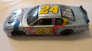 2000 Action Jeff Gordon Dupont 1/24 Diecast Bank LE /10992