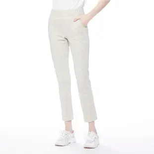 【Lynx Golf】女款日本布料彈性舒適蕾絲印花內搭設計窄管九分褲-卡其色