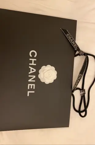 Chanel 香奈兒 黑色緞 山茶花紙袋 專業西裝洋裝防塵套