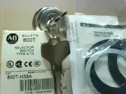 Allen Bradley 800T-H33A Keyed Selector Switch 2-Position Maintained 30mm - Ne...