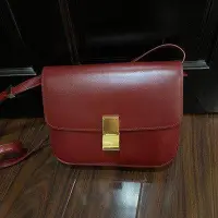 在飛比找Yahoo!奇摩拍賣優惠-MEDIUM CELINE BOX BAG