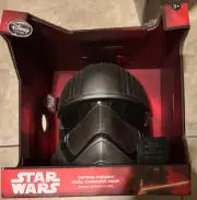 Disney Store STAR WARS Force Awakens CAPTAIN PHASMA Voice Changing Mask Helmet