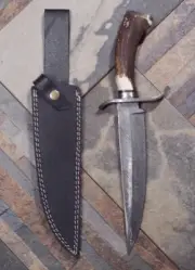Bowie Knife Stag Horn Damascus Steel Knife Fixed Blade Knife with Leather Sheath