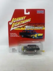 JOHNNY LIGHTNING THUNDER WAGONS ~BLACK with FLAMES 1956 CHEVY NOMAD~