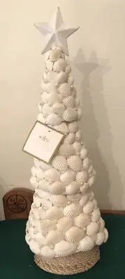 White COASTAL Seashell Christmas Tree Pearls Beads Shells Nautical Decor NWT 20”