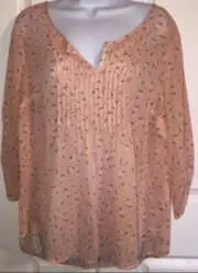 TORRID Women's Size 3 Dixie Floral Pleated Chiffon Blouse in Peach