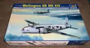 WELLINGTON GR.MK XIV 1/72 aircraft Trumpeter model plane kit01633
