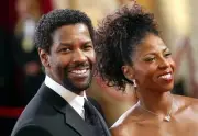 Denzel Washington wife Pauletta at 75th Academy Awards Kodak Thea- 2003 Photo 5