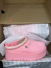 Size 9 W Ugg Tazz Love ‘25 Platform Slippers Limited Edition/READY TO SHIP