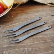 3 pcs Pure Titanium Exquisite Sandblasting Fruit Fork Small Tableware Cutlery