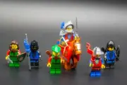 lego castle lot of 6 figures plus horse forestmen black falcon lion knight