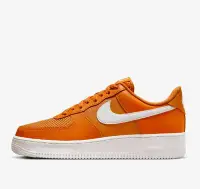 在飛比找Yahoo!奇摩拍賣優惠-NIKE Air Force1 07 LV8 橘白 黑白FB