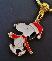 NEW! Peanut's SNOOPY KEYCHAIN Jewelry - Charlie Brown's SNOOPY the Beagle Dog