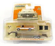 1:64 GreenLight *ORANGE & WHITE* 1984 Chevrolet K-20 w/GOOSENECK Flatbed *NIP*