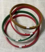 4 Berlin Plastic Hoop Frames Needlework 2 Round R/G 14” & 2 Oval R/Brn 15x 12”