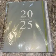2025 weekly monthly planner Green 8.5 X 11”