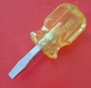 NOS NEW WILLIAMS Yellow Stubby Slotted Screwdriver DS-62 USA Old Stock