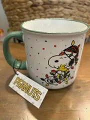 Peanuts Christmas Charlie Brown Snoopy Coffee Mug Cup 21 oz NEW
