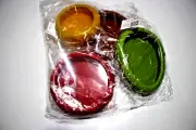 4 PCS FOOD SAVER STORAGE REUSABLE PLASTIC CONTAINERS AVOCADO TOMATO ONION