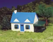 Bachmann HO Plasticville Classic Kit Cape Cod House 45131