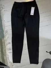 Alo Conquer React Yoga Pants - Men's Small ~ $118.00 Black Jogger