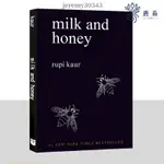 優選最低價🍀 英文原版 牛奶與蜂蜜 MILK AND HONEY 自傳體詩集 RUPI KAUR