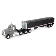 ERTL 1:32 Freightliner 122SD Semi With Grain Trailer