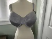 Wacoal Back Smoothing Full Coverage Underwire Bra, Light Gray, 38DD, NWT