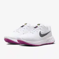 在飛比找博客來優惠-NIKE W REVOLUTION 6 NN 女跑步鞋-白灰