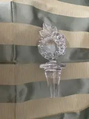 Mikasa Fruit Collection- Grapes - Austrian Lead Crystal Wine Bottle Stopper