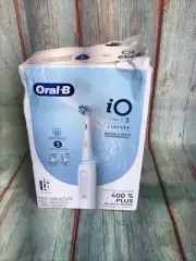 Oral-B iO Series 3 - Rechargeable Deap Clean Electric Toothbrush