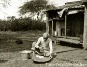 Hawaiian Man Pounding Poi, Hawaii - 1902 - Historic Photo Print