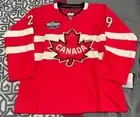 Team Canada 4 Nations Face-Off Hockey Nathan MacKinnon #29 Jersey Large Red NWT